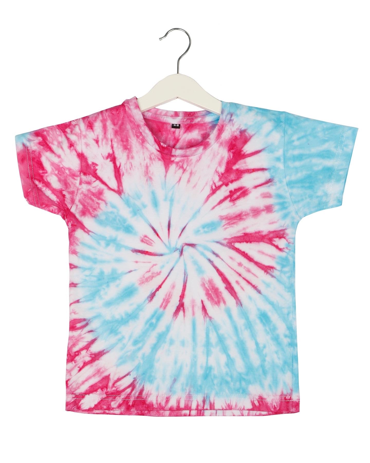 Kutawaves kids unisex tie dye t-shirt.